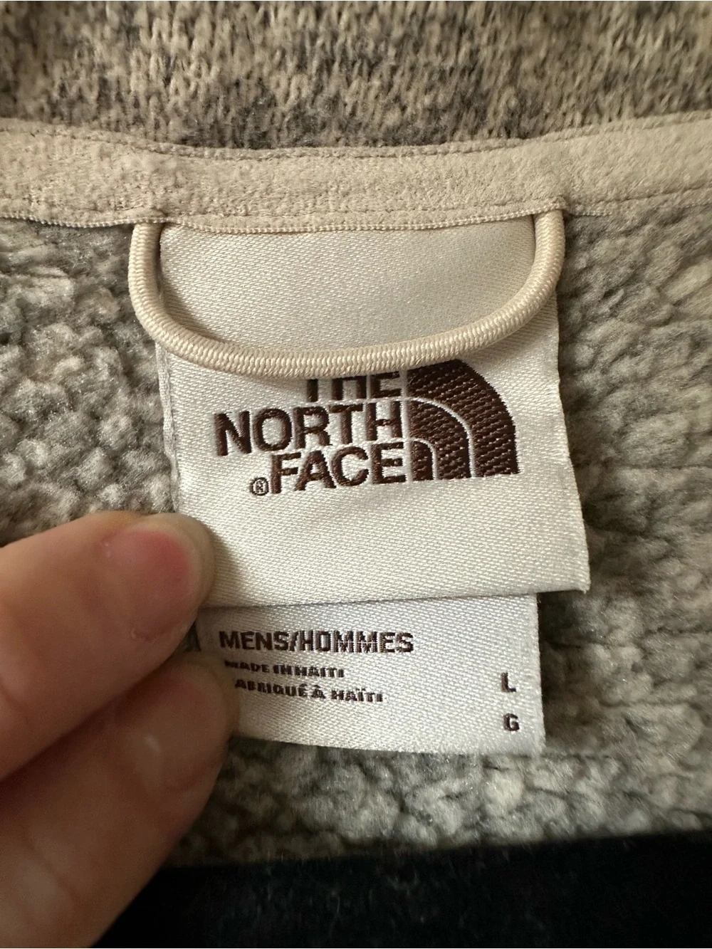The North Face Men’s Quarter Zip Fleece Pullover